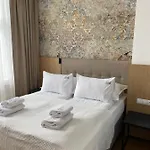 New Sobieski By Oneapartments 公寓