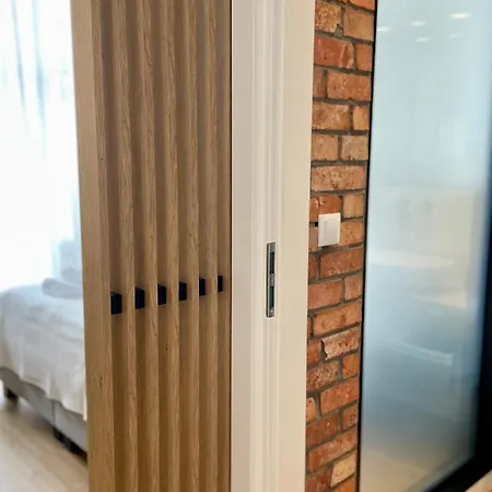 Апартаменти New Sobieski By Oneapartments *