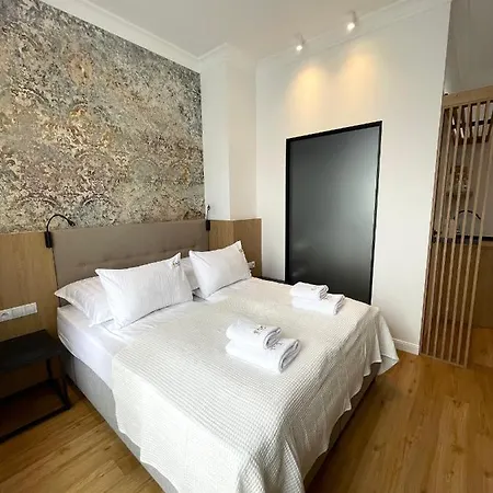 New Sobieski By Oneapartments Διαμέρισμα