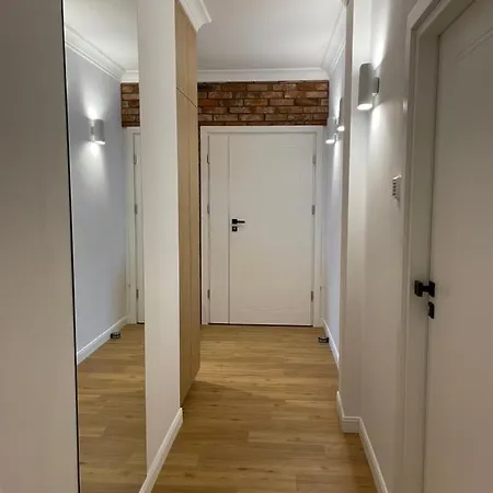 New Sobieski By Oneapartments *