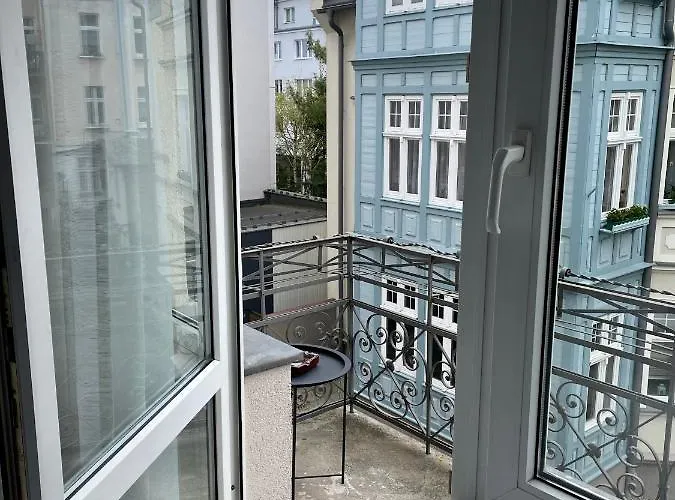 New Sobieski By Oneapartments *